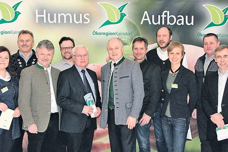 Erfolgreiche Humusfachtagung in Kaindorf. Infos zur Beteiligung am Humusaufbau unter www.oekoregion-kaindorf.at oder 03334/31 426.