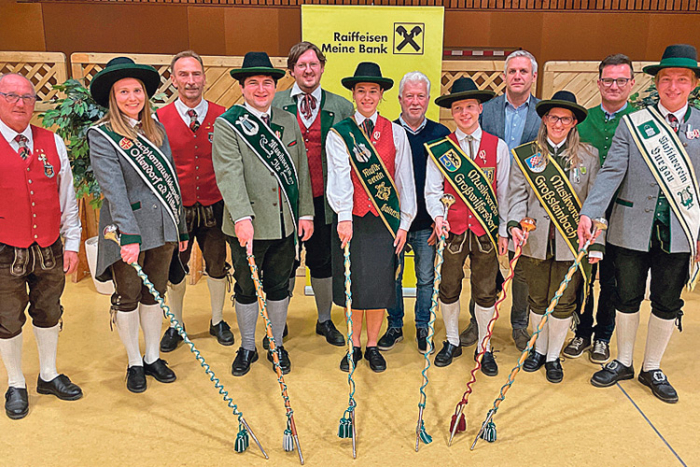 Die sechs neuen Stabführer des Blasmusikbezirkes Fürstenfeld. 