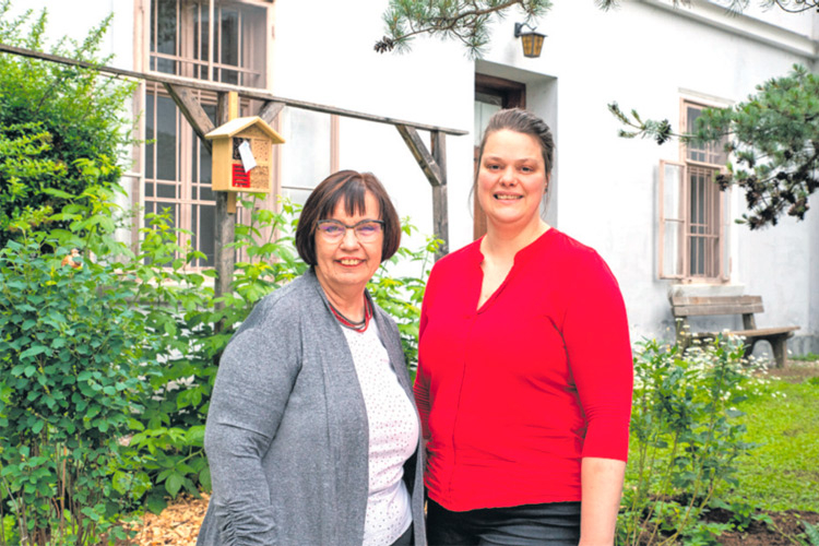 Eva Skergeth-Lopič (Chance B Geschäftsführerin) und Susanne Ulrich (Chance B Standortleitung Frohnleiten, Passail, Weiz) ­begleiten die Veränderungen bei den Tageseinrichtungen.