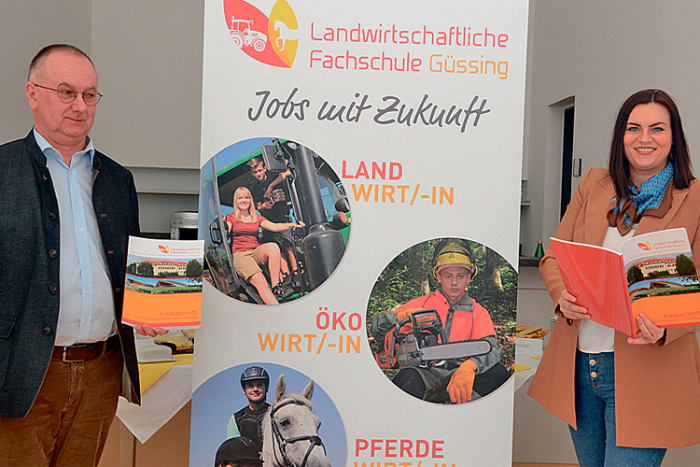 Direktor Gerhard Müllner und Agrarreferentin Astrid Eisenkopf präsentierten das erfolgreiche Konzept der LFS Güssing.