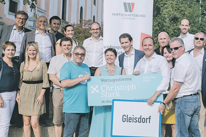 Vertreter aus Wirtschaft und Politik stehen hinter dem Vorzugsstimmenwahlkampf von Christoph Stark. 