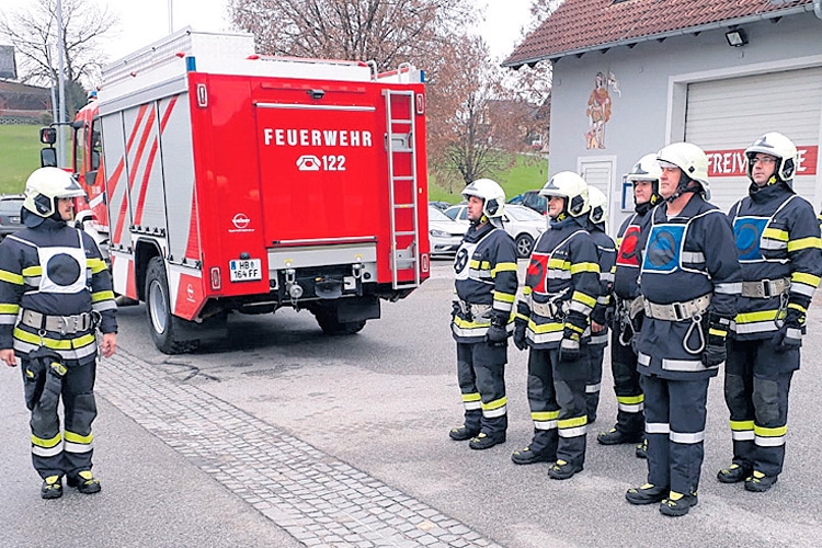 Branddienstleistungsprüfung der Freiwilligen Feuerwehr Schölbing