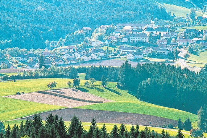 Wenigzell liegt im Bergland des malerischen Jogllandes.