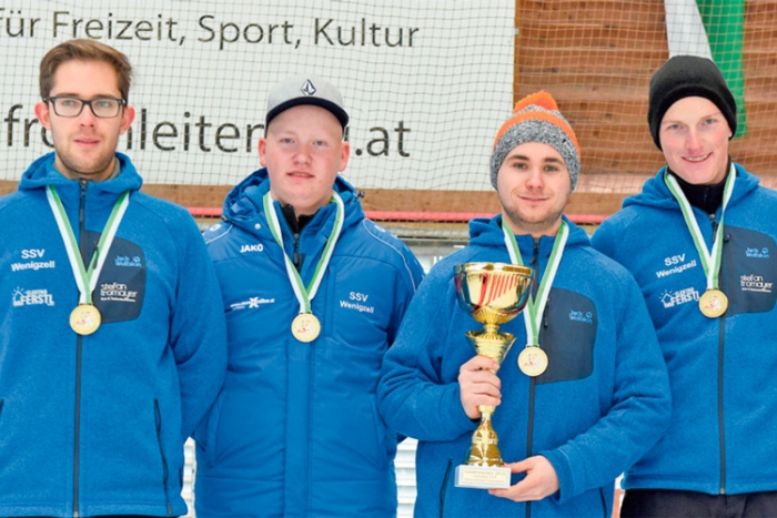 Die erfolgreichen Eisstocksportler der SSV Union Wenigzell. 
